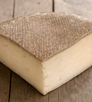 Ferme de L'Or Blanc - Tomme de chèvre – La Biquette Quart