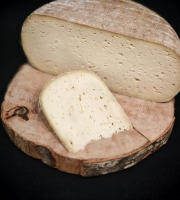 Boucherie Puig - tomme de vache des pyrènes