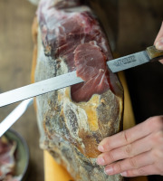 Maison Agour - Jambon de Bayonne - 12 mois - entier avec os 6,5kg