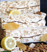 Nougats Laurmar - Nougat blanc tendre  aux écorces de citrons confites