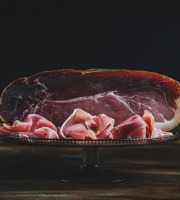 Maison Agour - Jambon de Bayonne - 18 mois - demi 2,5kg