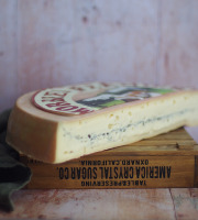 Ferme Chambon - Demi Morbier Fermier AOP "choyé" Affinage 60 Jours