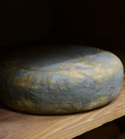 Alléosse Maitre Artisan Affineur Fromager - GexSky d'Alléosse, affiné au Whisky Jurassien en fût de Macvin Fabrication Maison