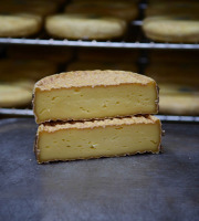 Alléosse Maitre Artisan Affineur Fromager - Livarot au lait cru AOP Vaches de race Normande (entier)