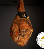 Charcuterie Aubard - Jambon de Kintoa AOP Grand Cru entier avec os - 28 mois 9,5kg