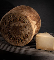 Les Affineurs des Volcans - Cantal Fermier Vieux AOP Portion 5 Kg