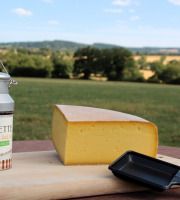 Ferme des Petits Monts - Raclette fermière NATURE BIO au lait cru -  Part de 0,5 kg