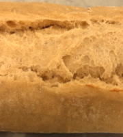 Maison Boulanger - Demi baguette Tradition pré-cuite surgelée par 50