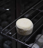 Alléosse Maitre Artisan Affineur Fromager - Crottin de Chavignol AOP au lait cru Frais