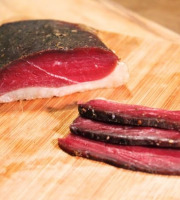 Les Jambons de Lessay - Demi magret de canard fumé et séché 180g