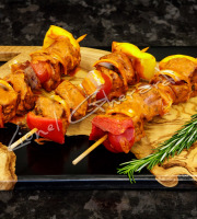 Boucherie Charcuterie Traiteur Lionel Ghérardi - Brochette de Veau marinée Miel/Abricot x 2