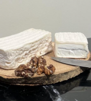 Fromage Gourmet - Chèvre aux fleurs du japon 200g