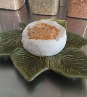 Chèvrerie Bêle-aventure - Abeille croquante de fromage de chèvre