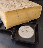 Ferme des Petits Monts - Raclette fermière POIVRE BIO au lait cru - Quart Meule 1,5 kg