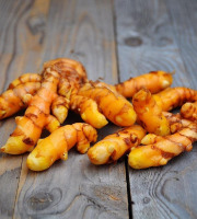 L'OLIVERAIE DU COUDON - CURCUMA FRAIS CULTIVÉ ET RÉCOLTÉ DANS LE VAR – COLIS DE 2,5 KG