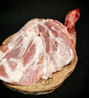 Boucherie Puig - Epaule d'agneau avec os 1,7kg