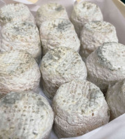 La Guyotte Ferme Bressane - Le cabrion -  fromage de chèvre sec par 12