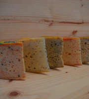 Fromagerie Beauséjour - Lot de découverte de 6 Goudas aromatisés, 1800g