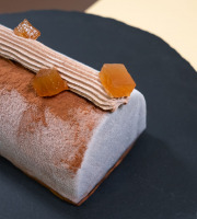 Les Garçons Glaciers - Bûche La Délicate (Poire, Chocolat, Strezel)