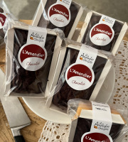 Les amandes et olives du Mont Bouquet - L'Amandier chocolat