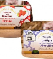 La Ferme de Blas'Lait - Lot Yaourts à la grecque sur lit de confiture Myrtille x4 + Fraise x4