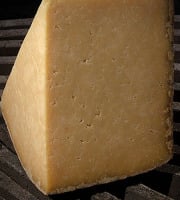 Les Affineurs des Volcans - Salers AOP Marcel Charrade Portion env. 600 g