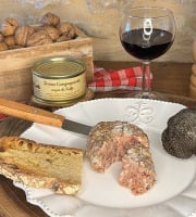 Domaine de Favard - Terrine de campagne au jus de truffe 130g