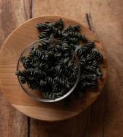 Sur Nos Terres - Pâtes fusilli - Les Bouclettes spiruline bio 10kg