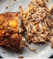 Le Clos des Papilles - Groin - Effiloché de porcelet de porc noir confit  400g
