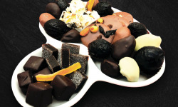 Maison du Pruneau - Cueillette du Gascon - Assortiment Pruneaux Et Chocolats - Assiette Raffinée 650g