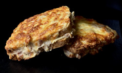 Thierry Salas, fumage artisanal - CROQUE MONSIEUR - JAMBON DE PORC NOIR FUME ET SCAMORZZA