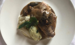 Des Poules et des Vignes à Bourgueil - Volailles de notre ferme Aux Asperges Blanches