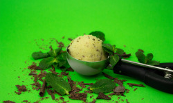 Sÿba - Glaces végétales - Sorbet Menthe chocolat - 2x2,5L