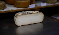 Alléosse Maitre Artisan Affineur Fromager - Tomme Rousseau de chèvre