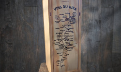 Elevage de Cochons en Forêt et Produits du Terroir Jurassien - Coffret Bois spécial Vin Jaune