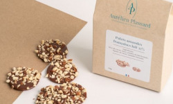 Aurélien Plassard Chocolatier - Palet lait 37% amandes Françaises