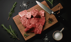Wagyu des Deux Baies - Pièces à brochettes/fondues de Wagyu - 1kg