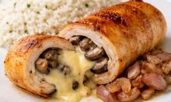 Le Paradis d'Escargot - roulade de poulet farci  au comte champignon et crème a l ail accompagné de riz cuisinier