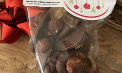 Les amandes et olives du Mont Bouquet - Mendiant chocolat au lait