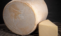 Les Affineurs des Volcans - Cantal Jeune Pasteurisé AOP Portion 10 Kg