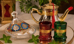 Le Paradis d'Escargot - ensemble théier 2 personne et 2  verre a the  et mini tagine