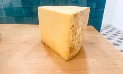 La Fromagerie PonPon Valence - Cantal entre deux fermier AOP