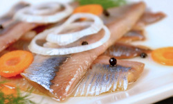 Thierry Salas, fumage artisanal - Filets de Harengs fumés, marinés