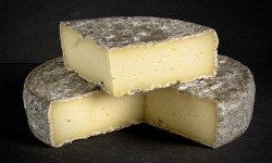 Les Affineurs des Volcans - Tomme d'Auvergne 40% L'Eleveur Occitan | Portion env. 600 g