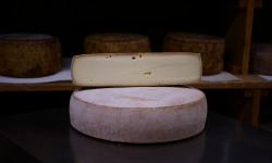 Alléosse Maitre Artisan Affineur Fromager - Raclette de Savoie au lait cru IGP