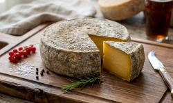 La ferme des Montigots - Tomme de vache Cabrache entière