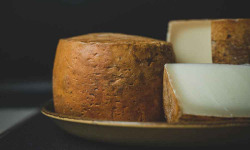 Maison Agour - Fromage fumé de chèvre  700g