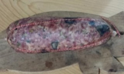 Ferme de Montchervet - Cervelas Truffé 3% Pistaché 4%, 550g