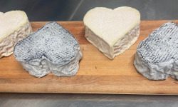 Les Biquettes de Cercles - Dunn Louise - Lot de deux Cœurs Natures et deux Cœurs Cendrés au lait de chèvre bio cru entier