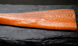 Lionel Durot - Demi filet de saumon fumé sur peau Label Rouge